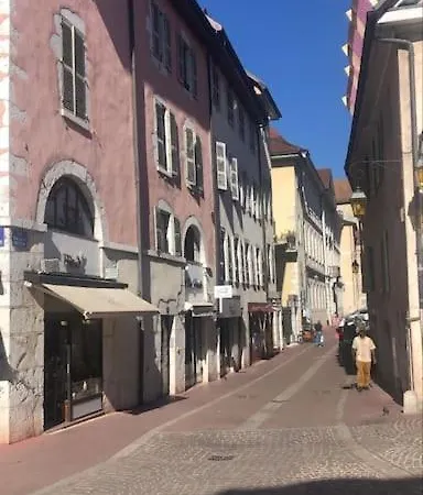 Appartement Proche Centre Avec Parking Gratuit
