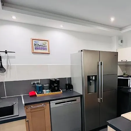 Proche Centre Avec Parking Gratuit Apartment Annecy