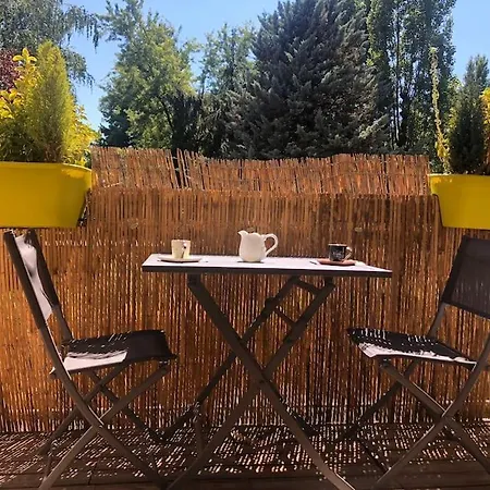 Apartment Proche Centre Avec Parking Gratuit *